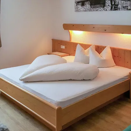 Walch-2 By Interhome Apartamento Fendels